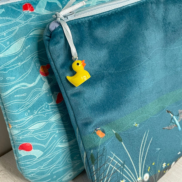 Illustrated velvet pouch. Kingfishers design