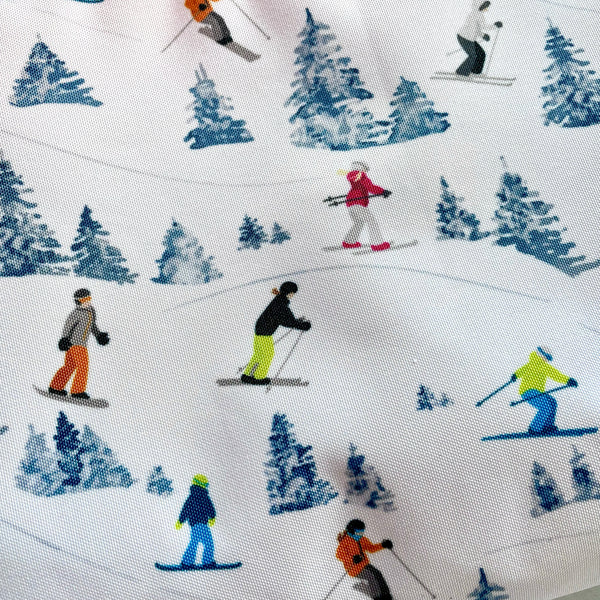 Waterproof pouch. Skiing design