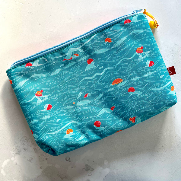 Waterproof swim pouch. Outdoor swimmers design