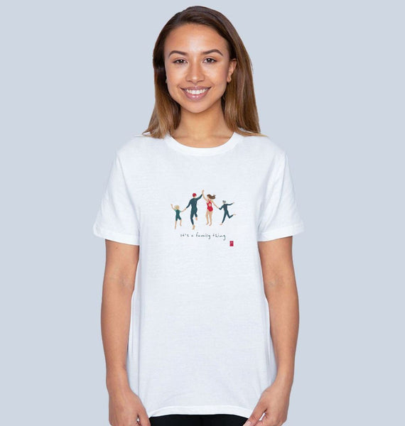 It's a Family Thing wild swimming T-shirt – classic fit